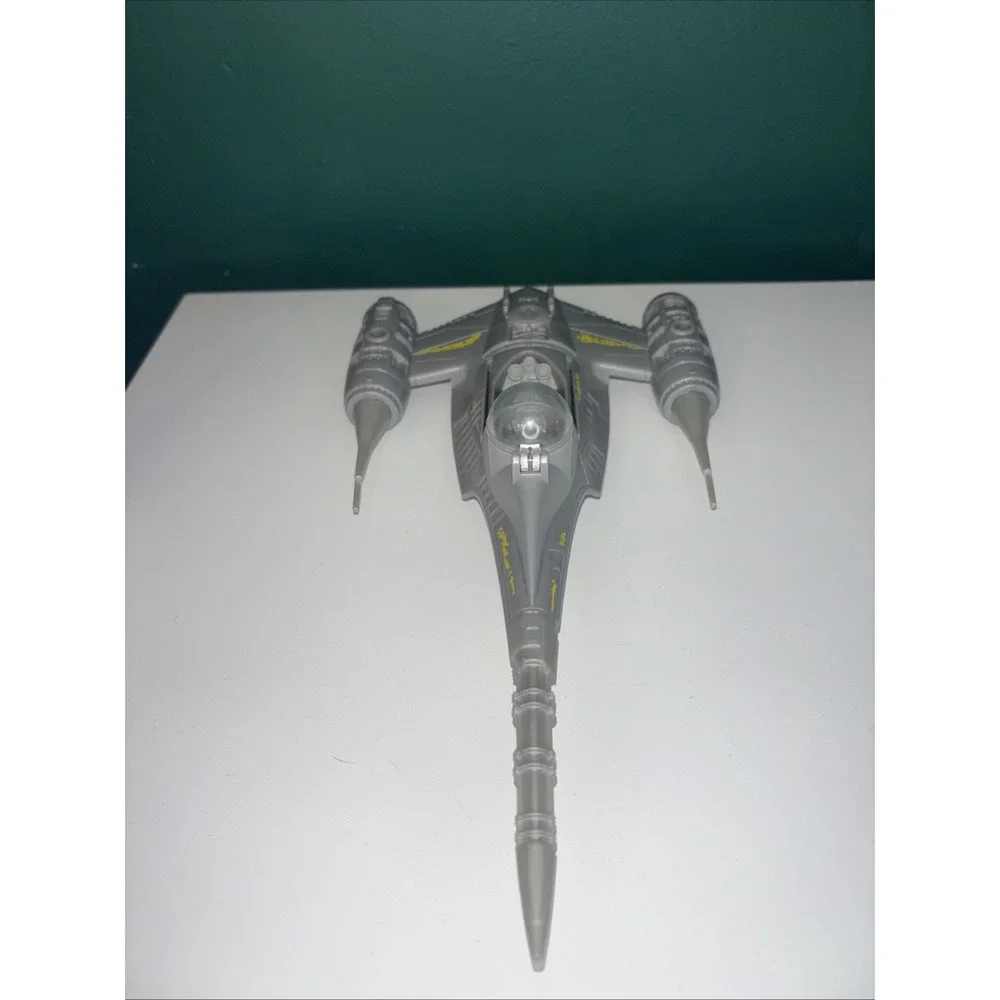Hasbro‎ Star Wars Mission Fleet: The Mandolorian's N-1 Starfighter Incomplete